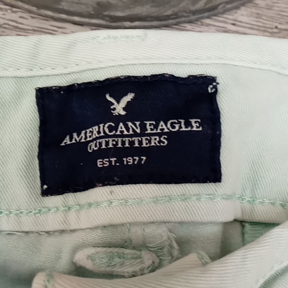 Shorts - Picture 2 of 3